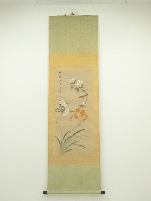 古い　中国掛軸　花鳥　絹本　肉筆 古い中国掛軸花鳥絹本肉筆